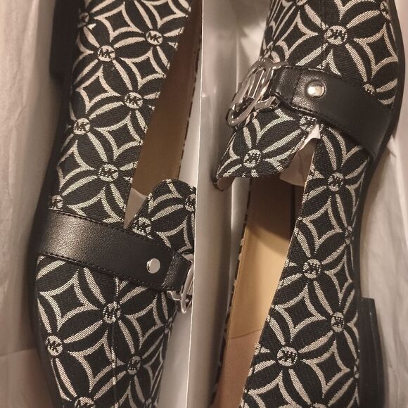 💯🔥MICHAEL KORS Women's Rory Loafer MK Foulard, SIZE 8.0M🔥🔥NEW IN THE ORIGI - Picture 2 of 11
